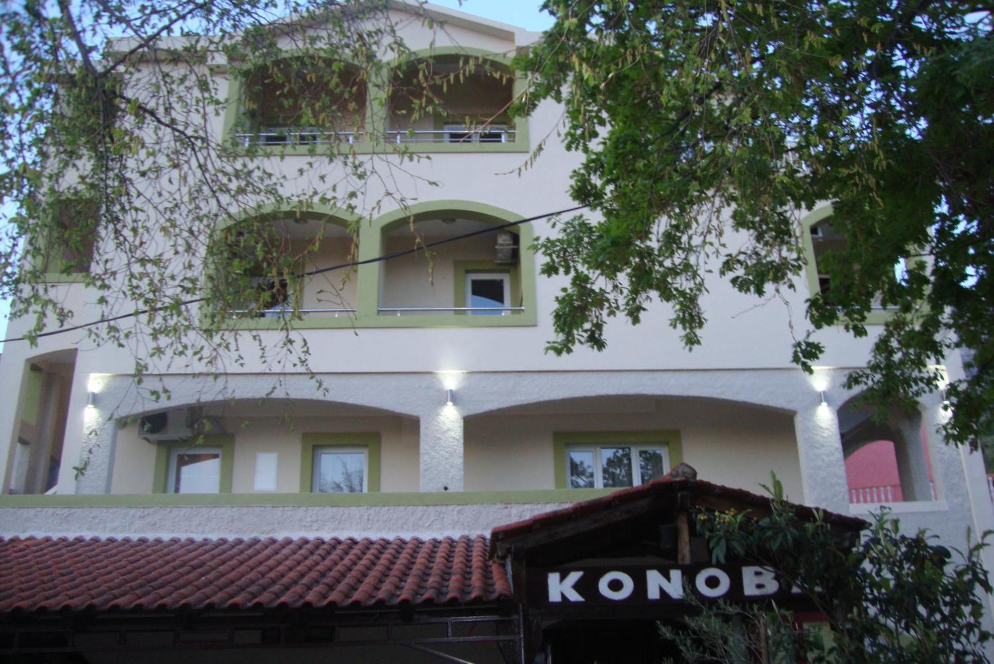 Hotel Pansion Nobel Petrovac Exterior foto